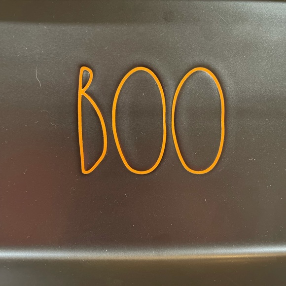 🆕 Rae Dunn BOO tray - Picture 2 of 2